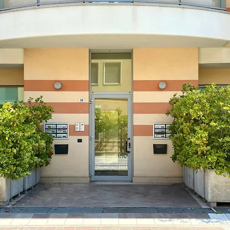 Dimore - Trilocale Al Mare Con Parcheggio Incluso