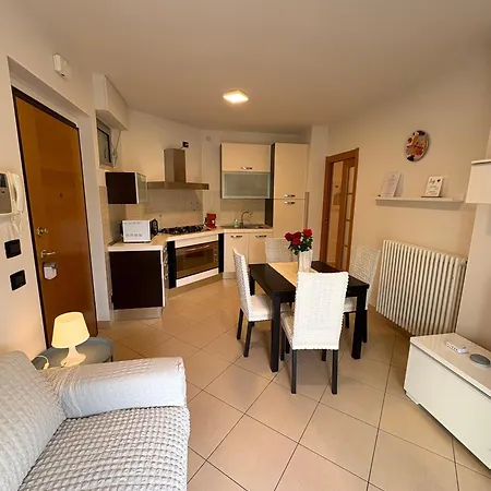 Dimore - Trilocale Al Mare Con Parcheggio Incluso Apartmán Giulianova