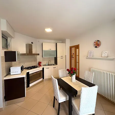 Dimore - Trilocale Al Mare Con Parcheggio Incluso