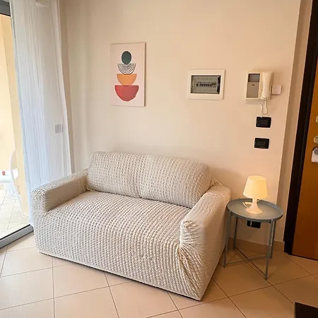Dimore - Trilocale Al Mare Con Parcheggio Incluso Apartmán Giulianova